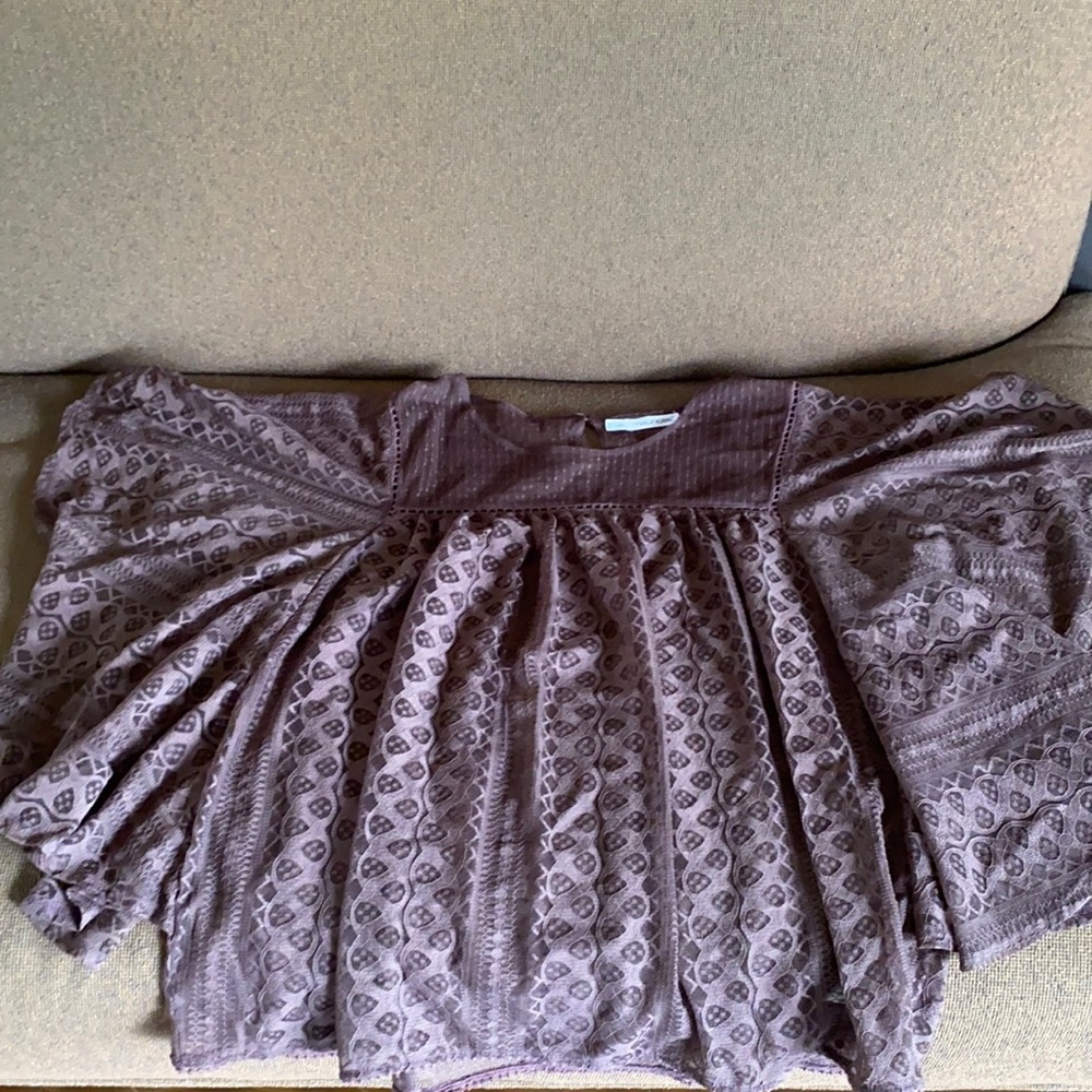 ☀️🌞😎 Brown lace top!